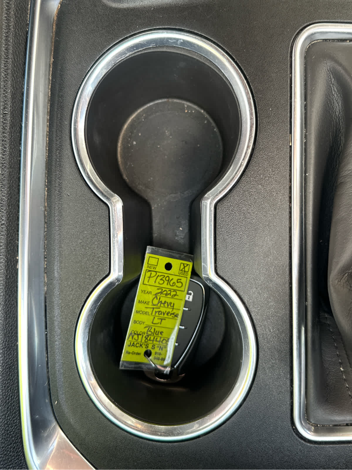 2022 Chevrolet Traverse LT Leather