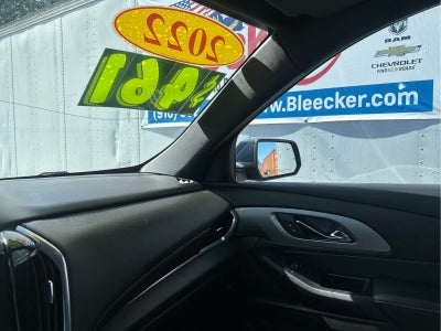 2022 Chevrolet Traverse LT Leather