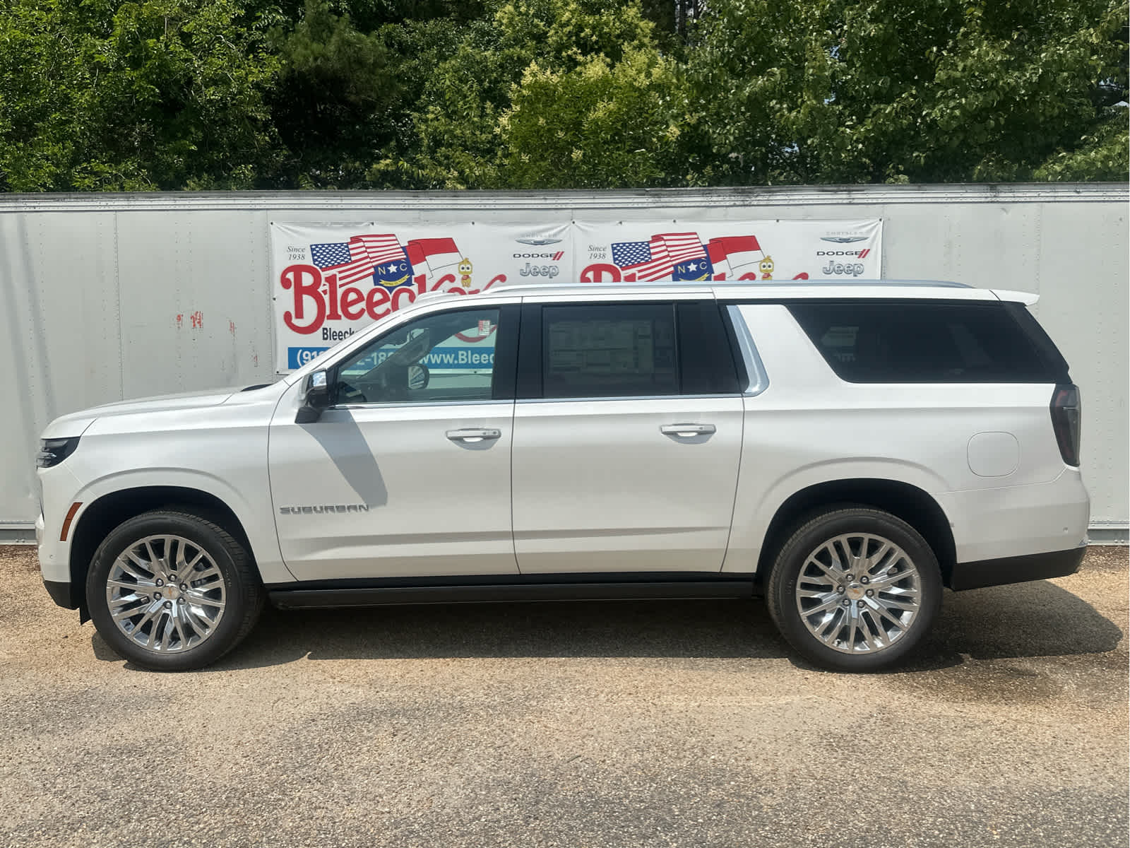 2025 Chevrolet Suburban Premier