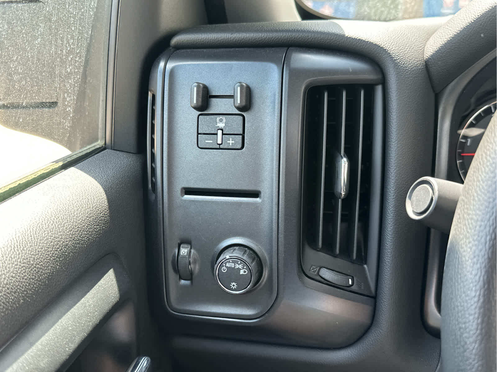 2022 Chevrolet Silverado 6500 HD Work Truck