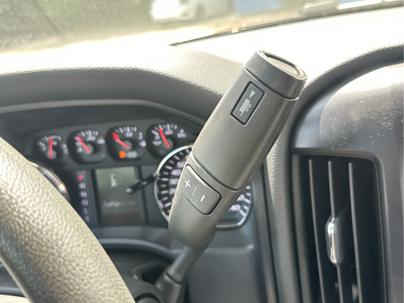 2022 Chevrolet Silverado 6500 HD Work Truck