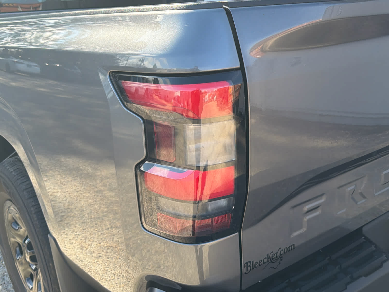 2023 Nissan Frontier S