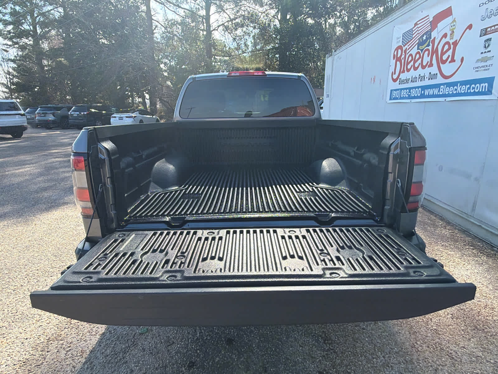 2023 Nissan Frontier S