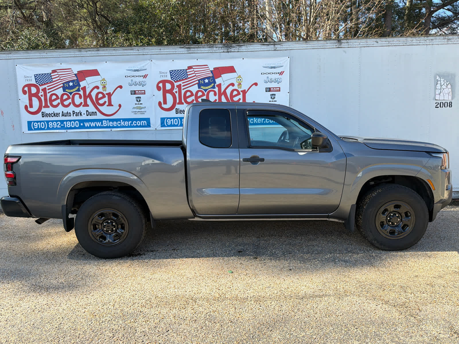 2023 Nissan Frontier S