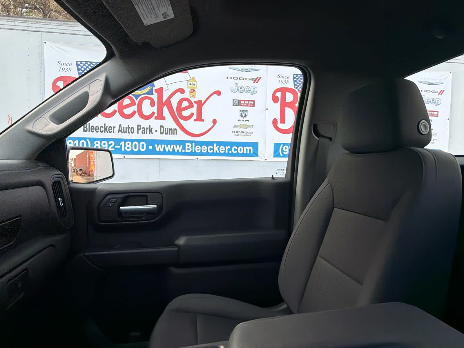 2023 Chevrolet Silverado 1500 WT