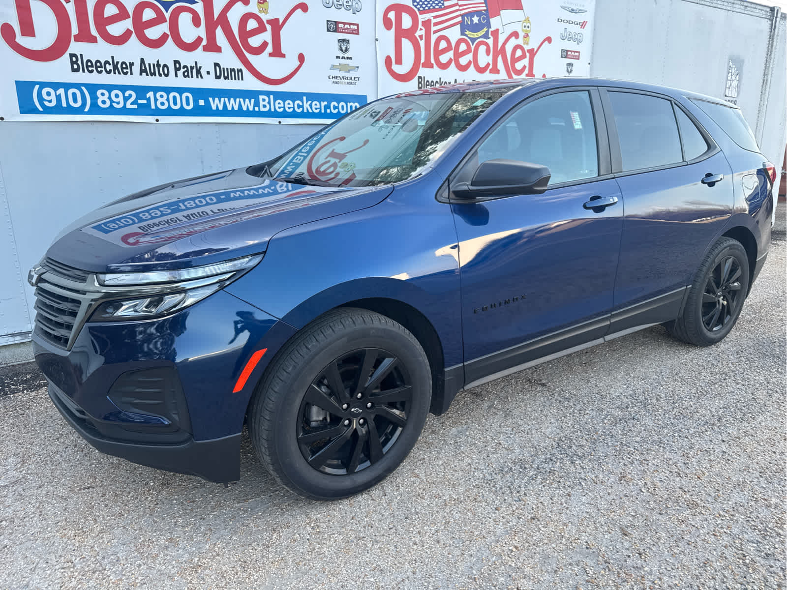 2023 Chevrolet Equinox LS