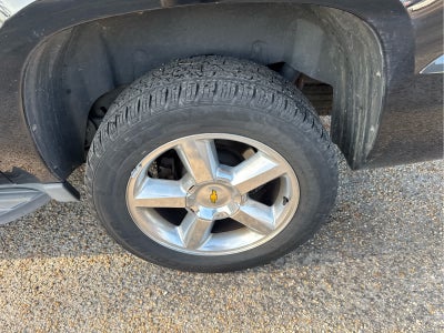 2013 Chevrolet Avalanche LS