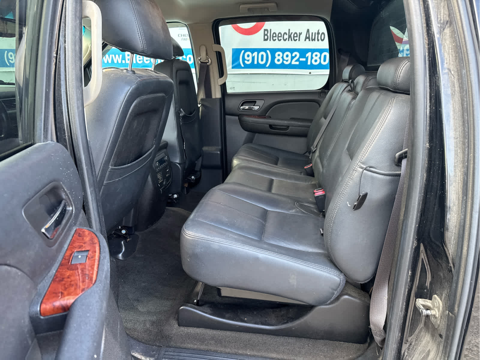 2013 Chevrolet Avalanche LS