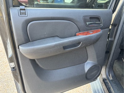 2013 Chevrolet Avalanche LS