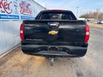 2013 Chevrolet Avalanche LS