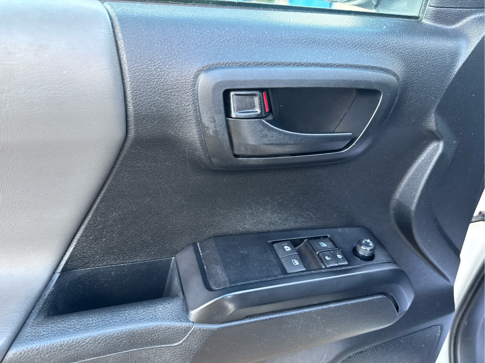 2021 Toyota Tacoma 2WD SR