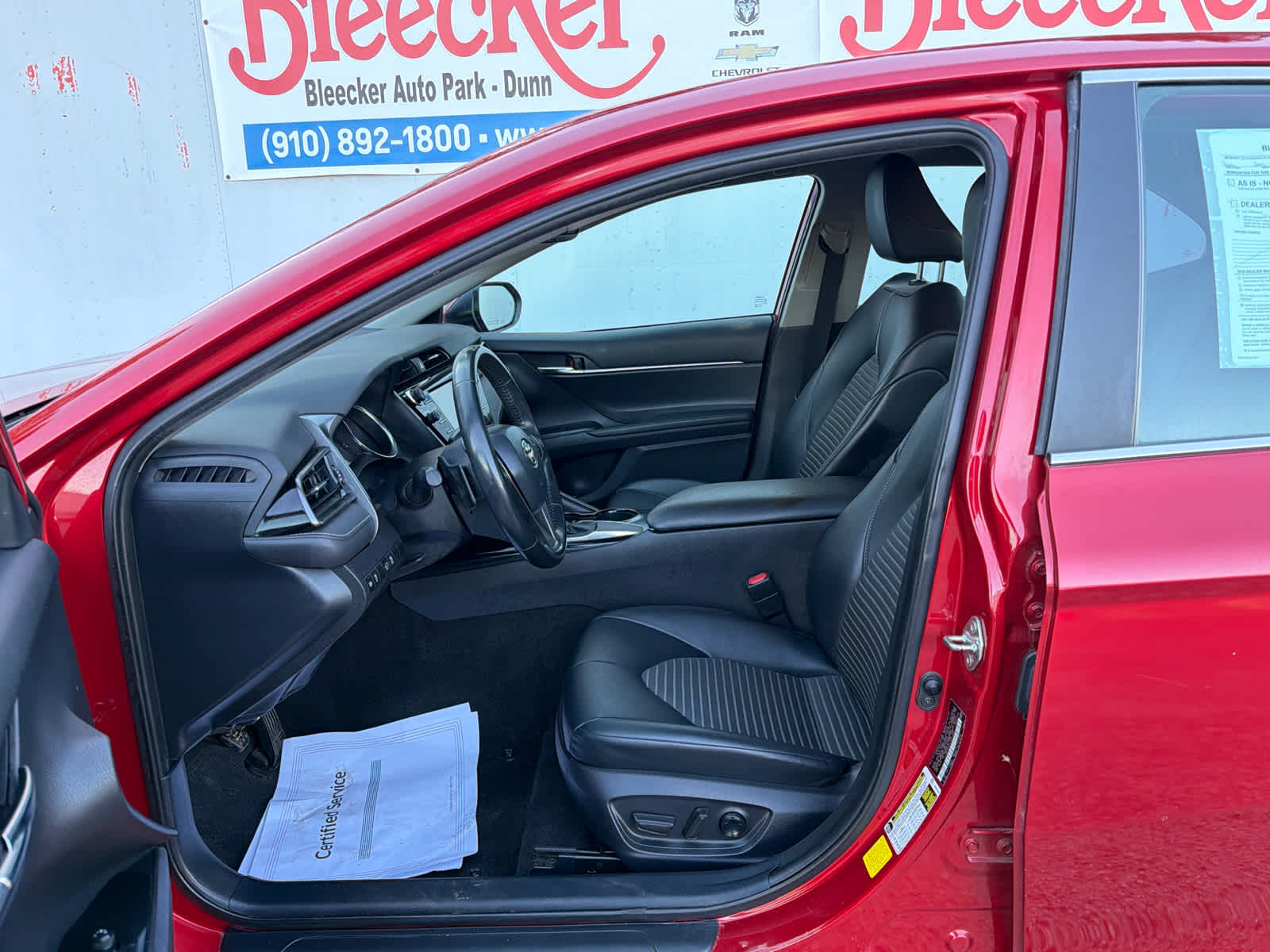 2020 Toyota Camry SE