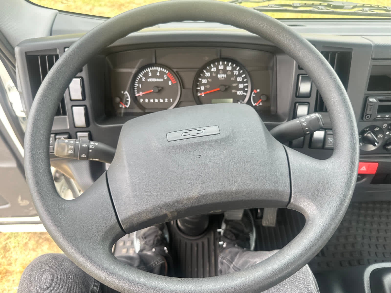 2024 Chevrolet Low Cab Forward 4500 1WT