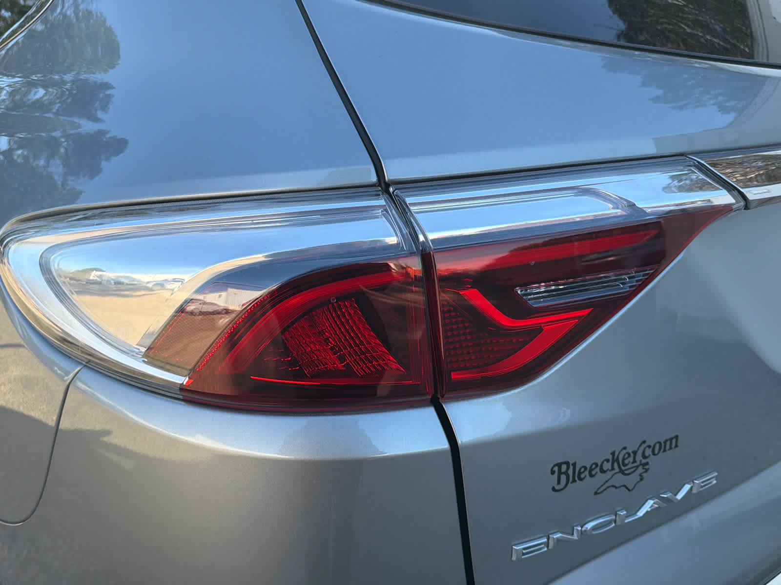 2024 Buick Enclave Essence