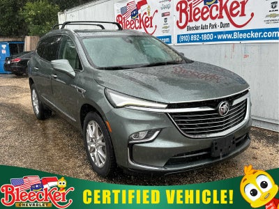 2023 Buick Enclave Essence