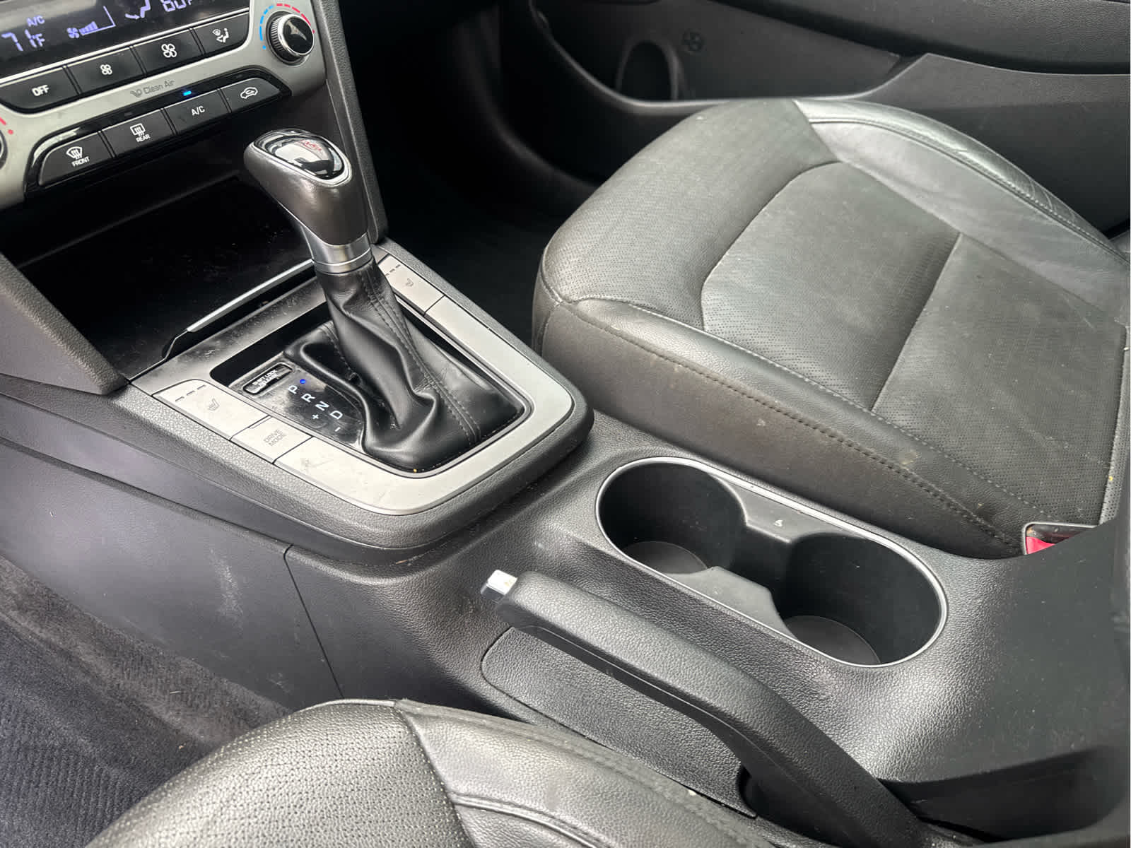 2017 Hyundai Elantra Limited