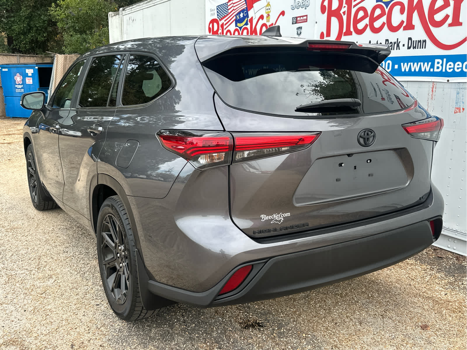 2023 Toyota Highlander L