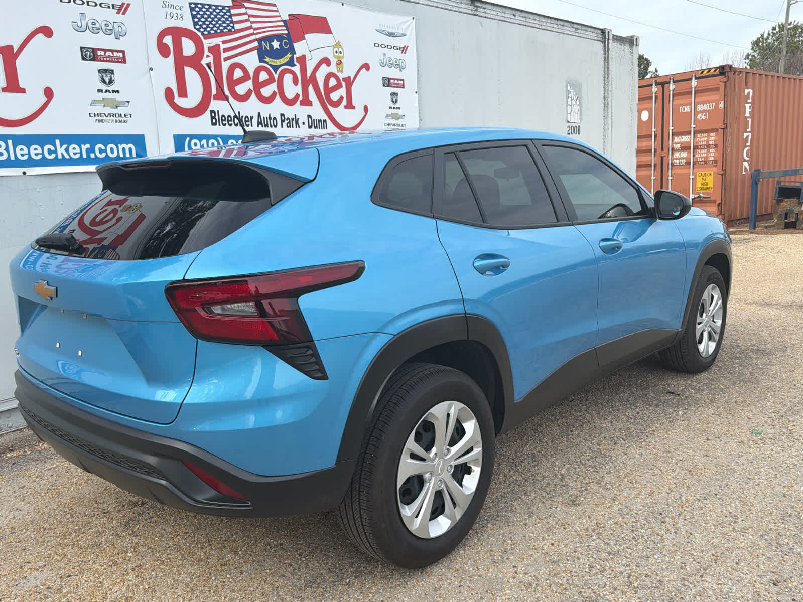 2025 Chevrolet Trax LS